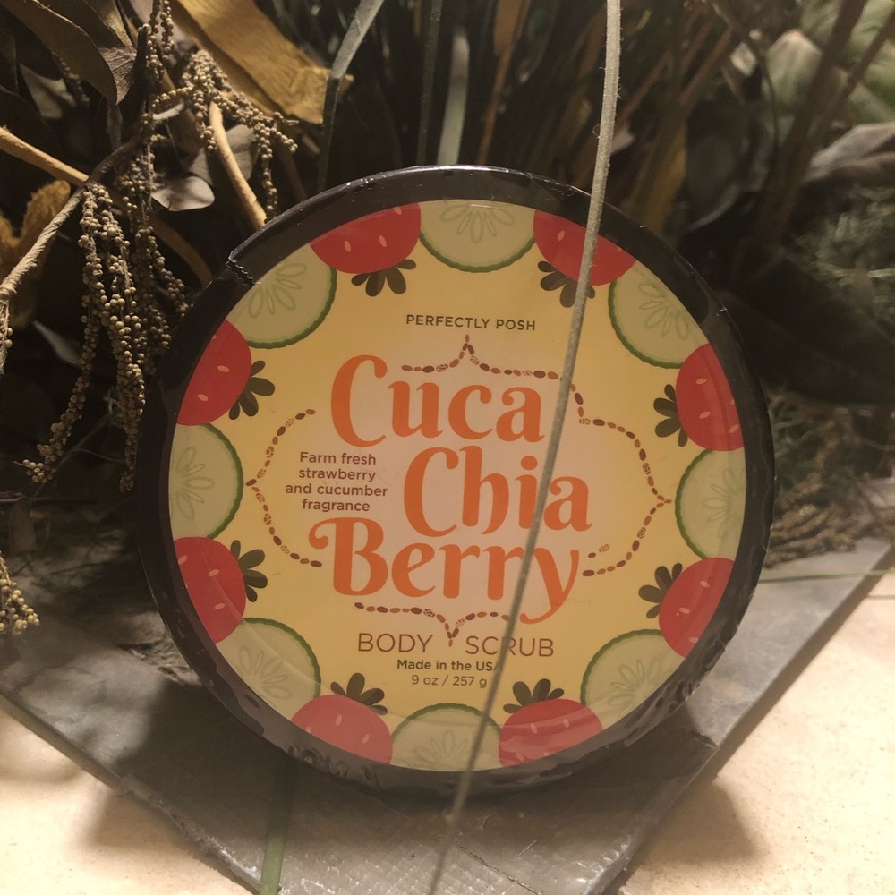 Perfectly Posh Cuca Chia Berry Body Scrub